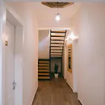 Отель Franko *